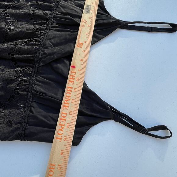 Y2K babydoll black Eyelet Embroidered Feminine Floral Vacation Daisy Camisole L - Picture 7 of 9